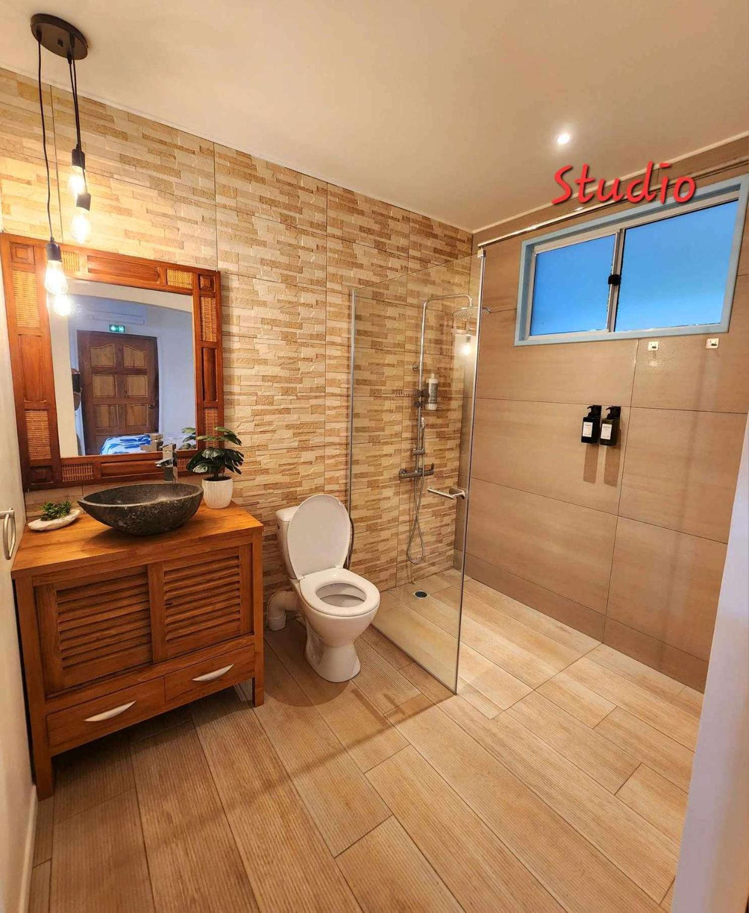 Studio Bord De Mer Fare Tahitea Pension Taputapuapea Экстерьер фото